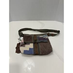 Uchi Vintage Flapover Crossbody Purse UC 193 NWT